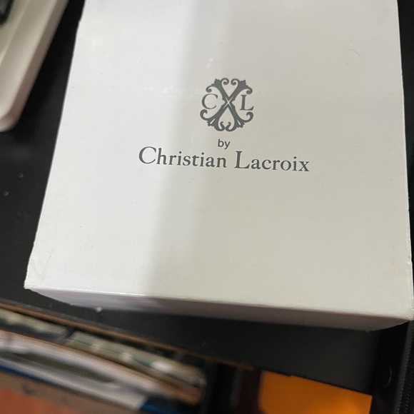 Brand New Anne Klein Diamond Watch. Very Beautiful and Elegant - Picture 6 of 6